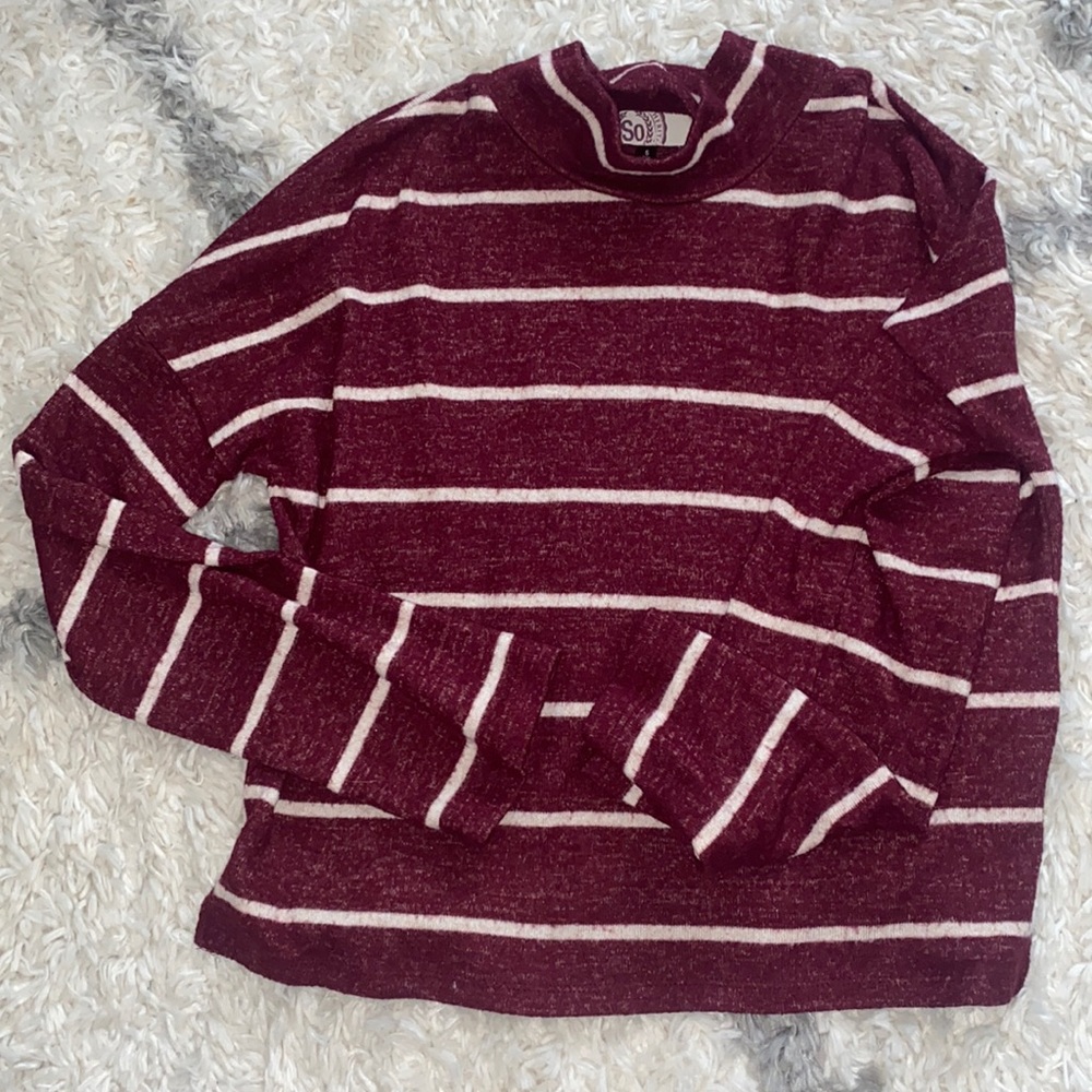 Red and white long stripped  turtleneck sweatshirt
